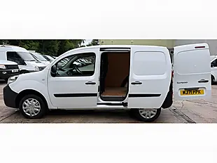 Used 2021 Renault Kangoo Business White - Interior and Exterior details 14