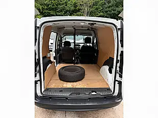 Used 2021 Renault Kangoo Business White - Interior and Exterior details 15