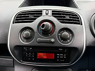 Used 2021 Renault Kangoo Business White - Interior and Exterior details 17