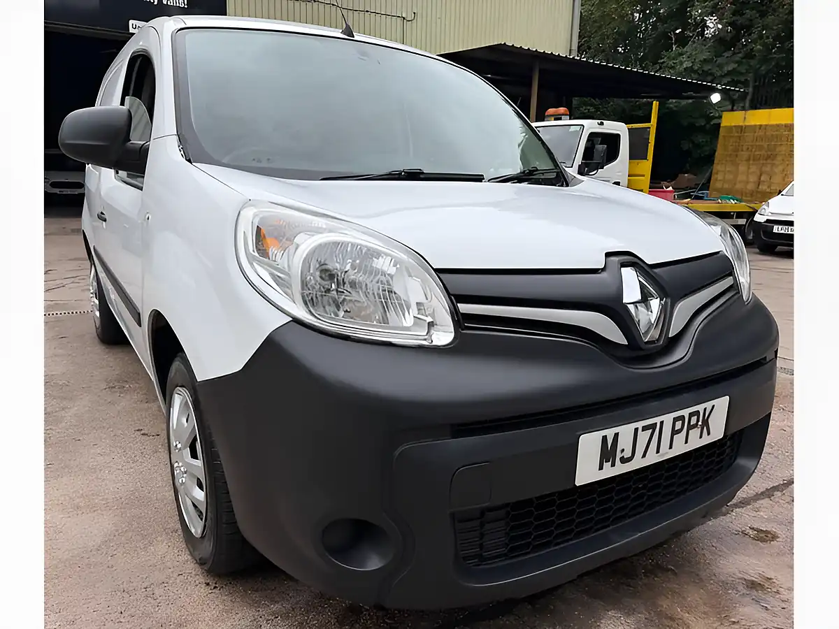 Used 2021 Renault Kangoo Business White - Interior and Exterior details 2