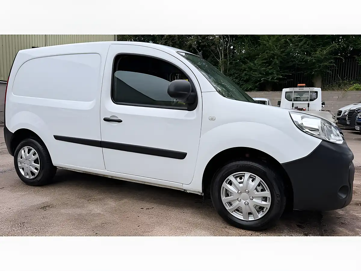 Used 2021 Renault Kangoo Business White - Interior and Exterior details 4