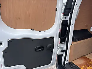 Used 2021 Renault Kangoo Business+ White - Interior and Exterior details 13