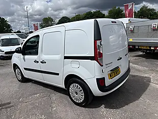 Used 2021 Renault Kangoo Business+ White - Interior and Exterior details 8