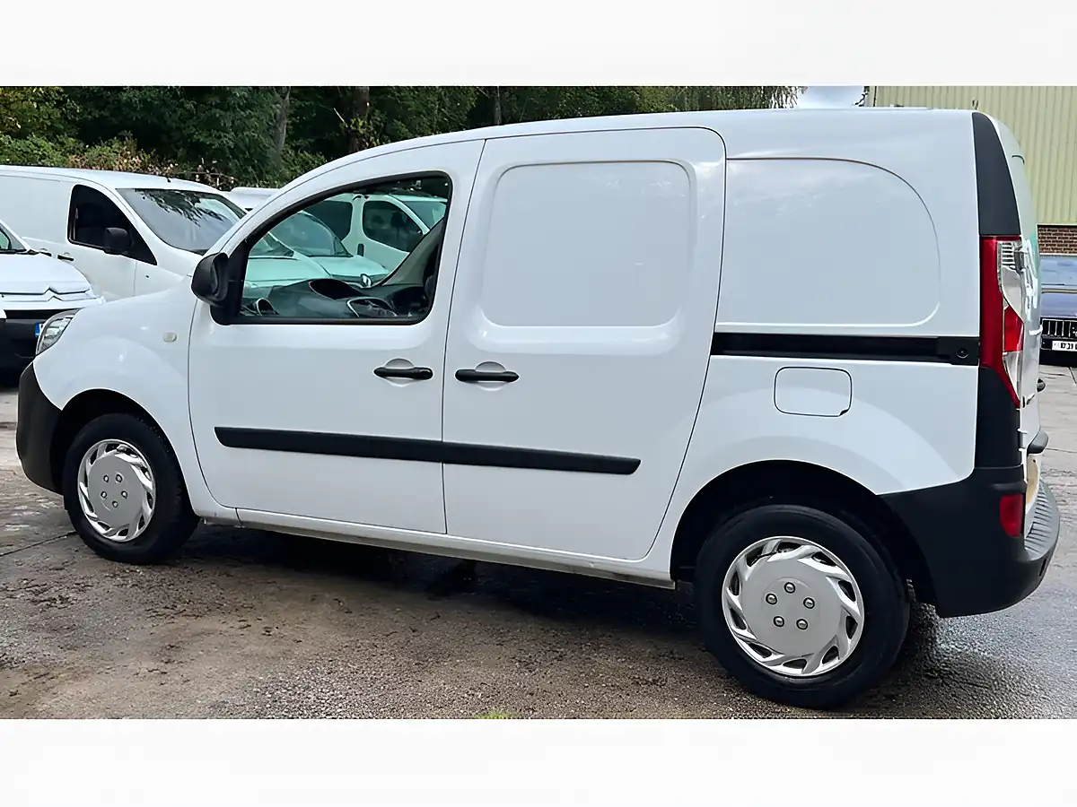 Used 2021 Renault Kangoo Energy ML19 Business White - Interior and Exterior details 12