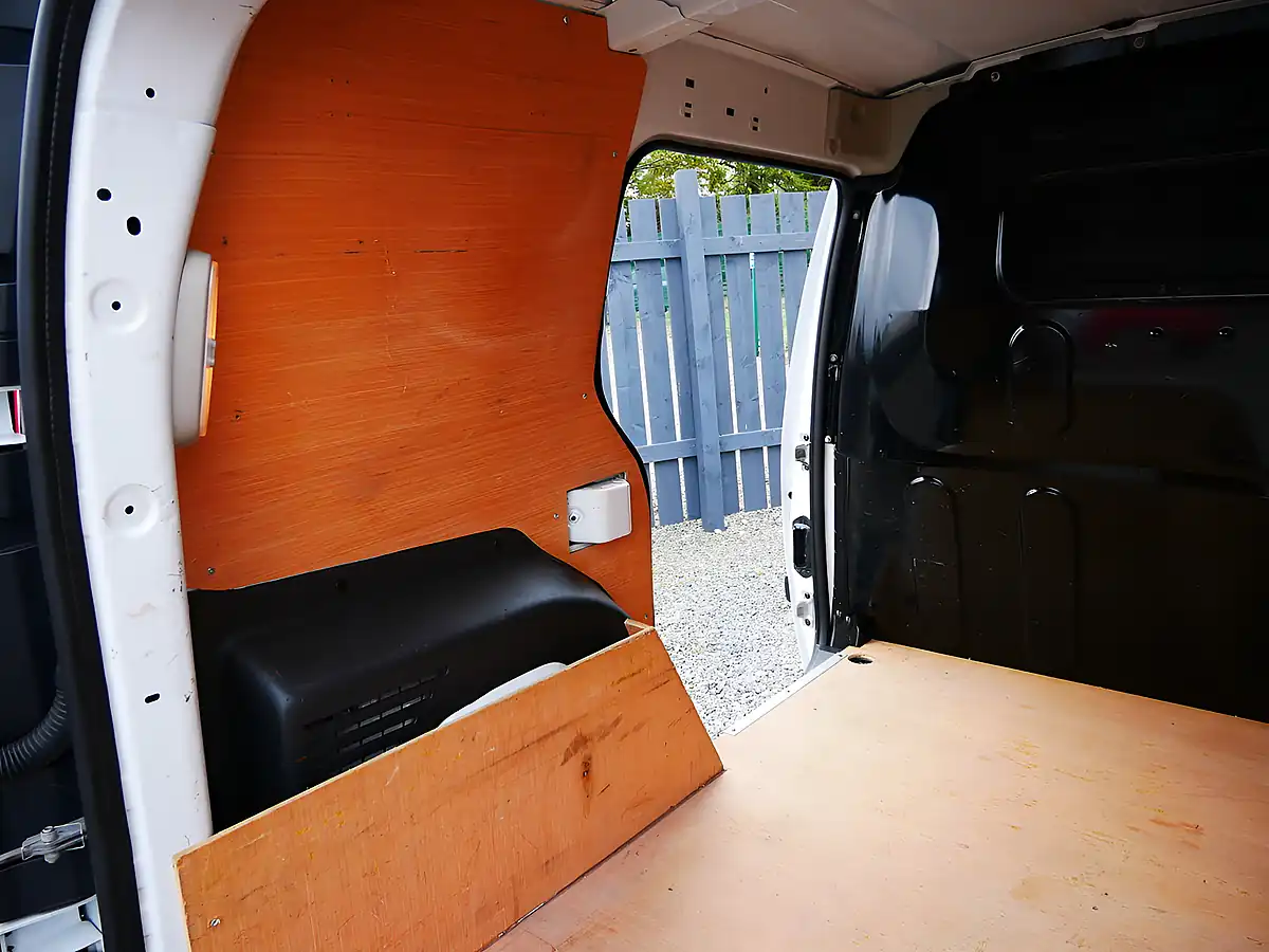 Used 2021 Renault Kangoo ML19 Business Mineral White - Interior and Exterior details 13