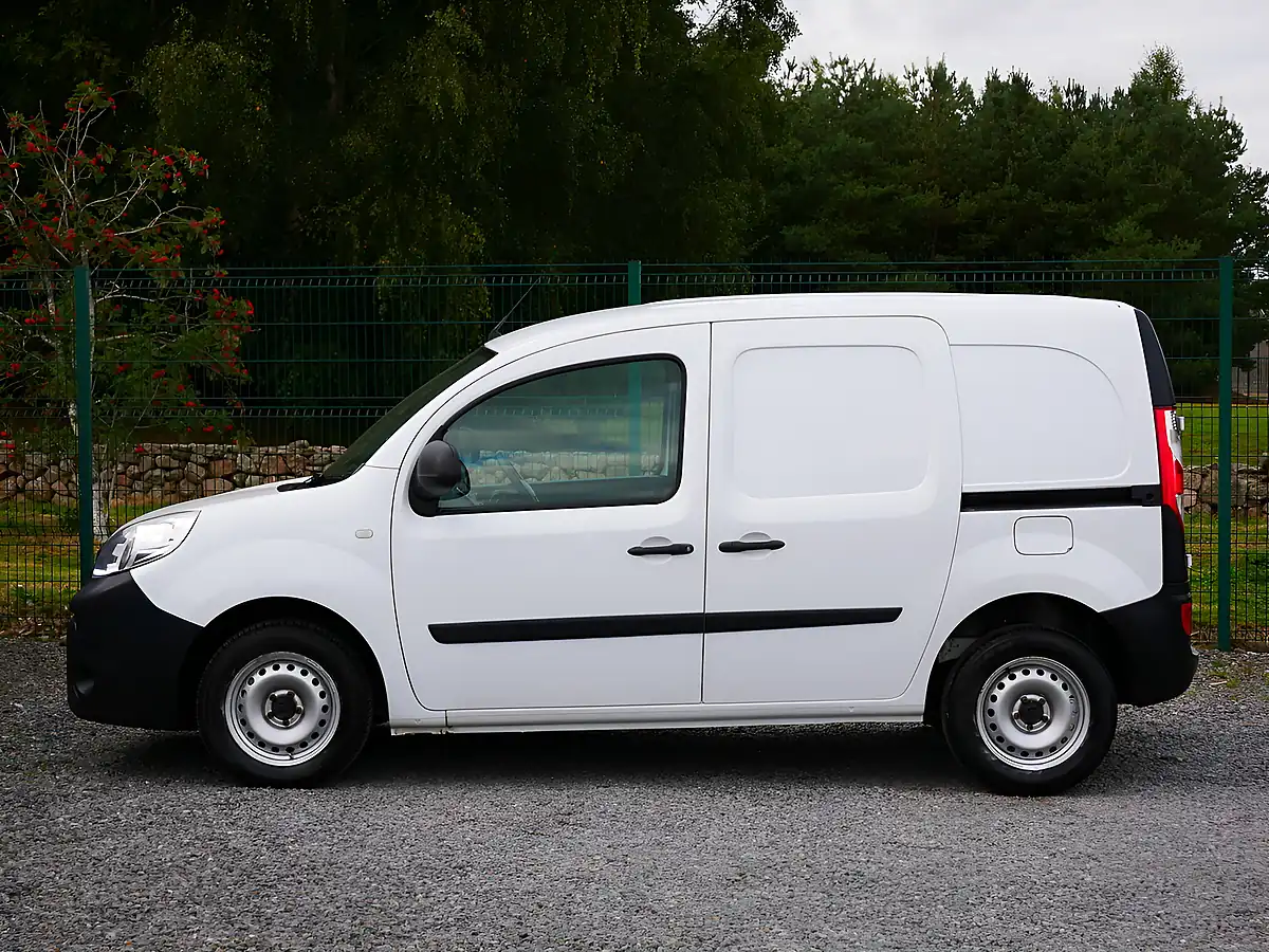 Used 2021 Renault Kangoo ML19 Business Mineral White - Interior and Exterior details 6