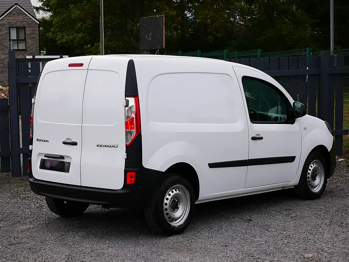 Used 2021 Renault Kangoo ML19 Business Mineral White - Interior and Exterior details 9