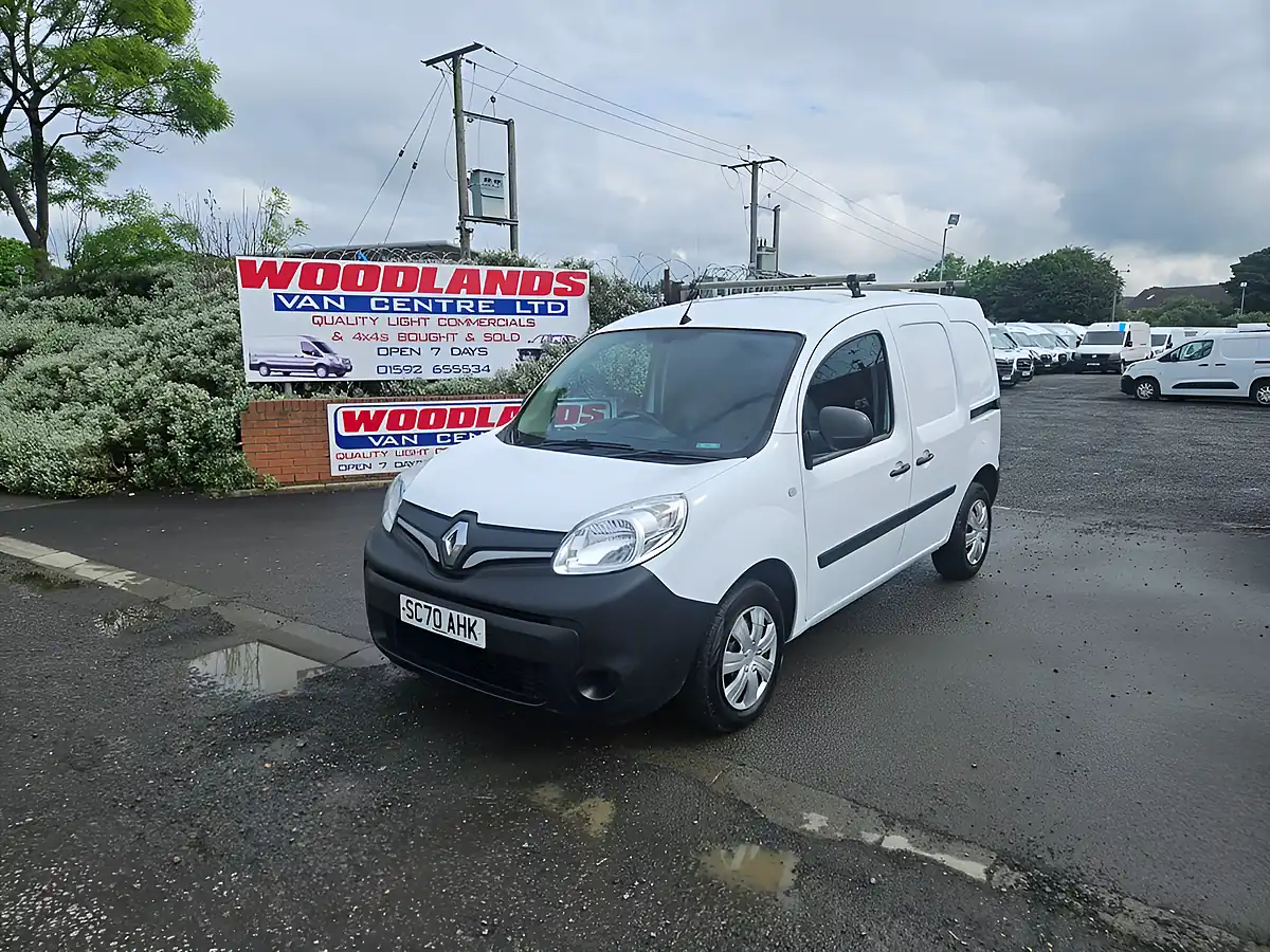 Used 2021 Renault Kangoo ML19 Business White - Interior and Exterior details 4