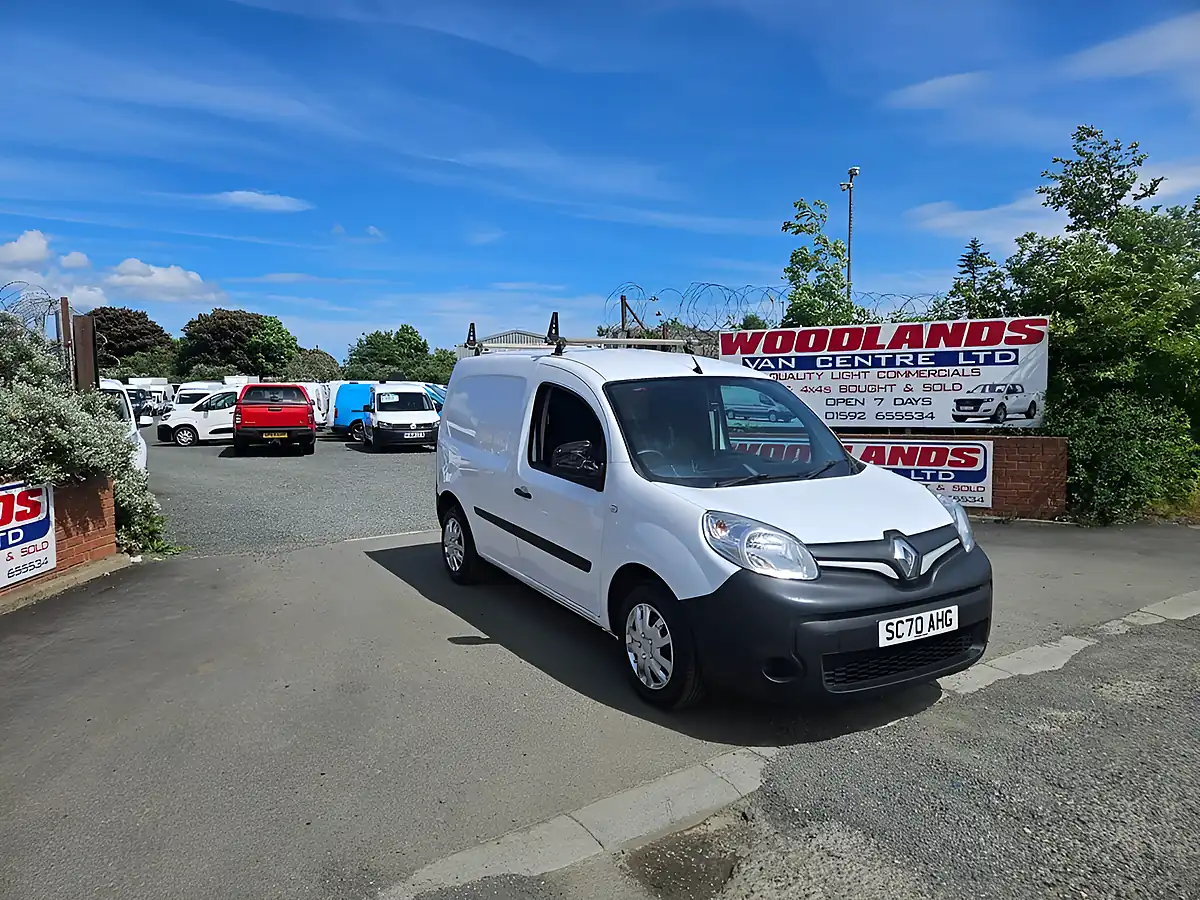 Used 2021 Renault Kangoo ML19 Business White - Front View