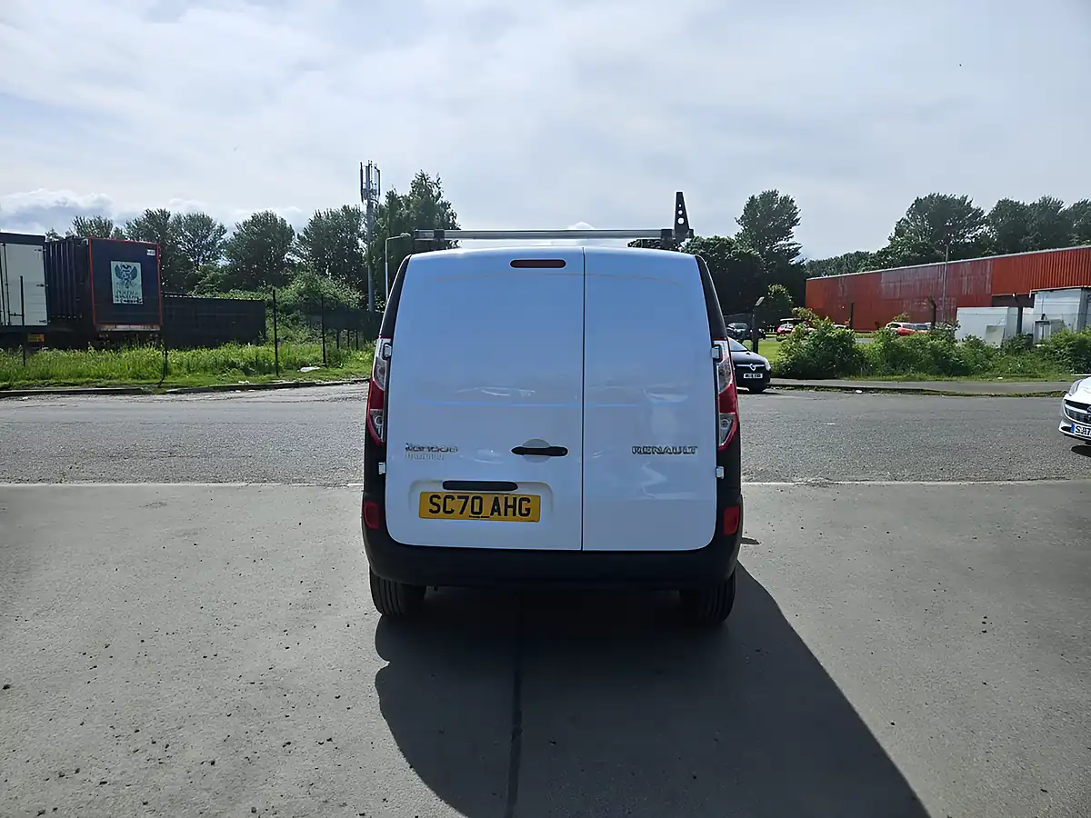 Used 2021 Renault Kangoo ML19 Business White - Interior and Exterior details 7