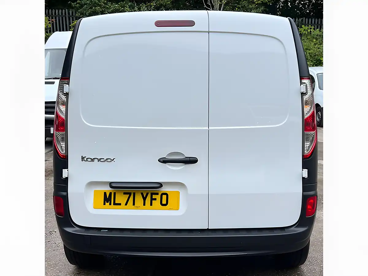 Used 2021 Renault Kangoo ML19 Business White - Interior and Exterior details 10