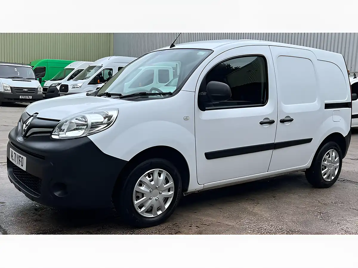 Used 2021 Renault Kangoo ML19 Business White - Interior and Exterior details 13