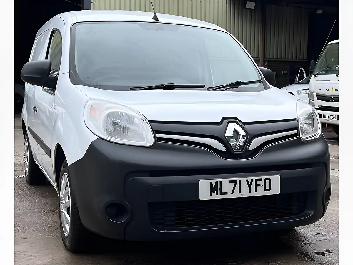 Used 2021 Renault Kangoo ML19 Business White - Interior and Exterior details 3