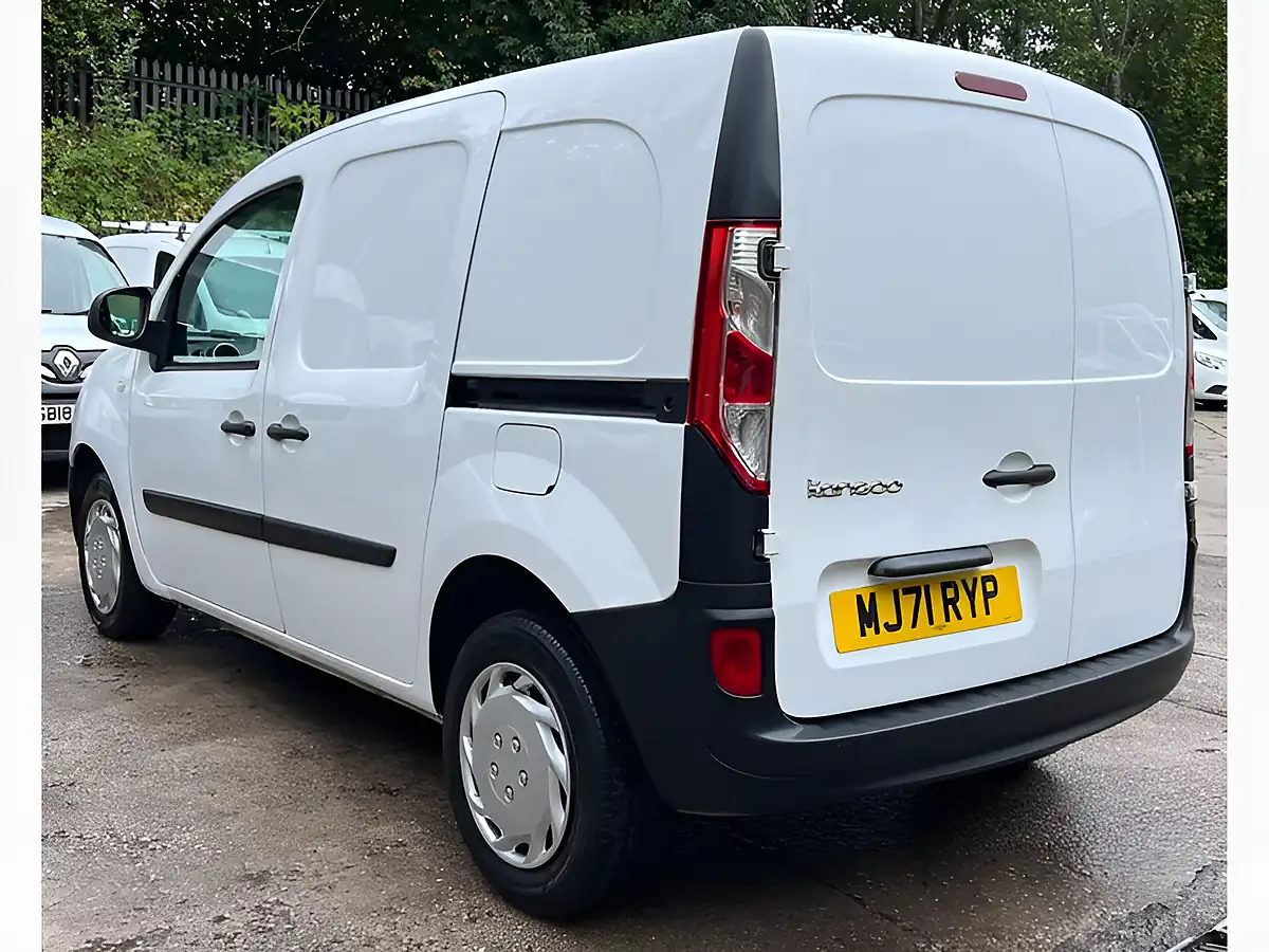 Used 2021 Renault Kangoo ML19 Business White - Interior and Exterior details 11