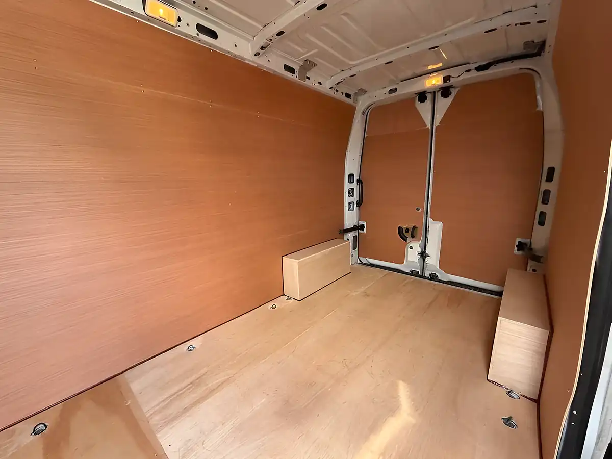 Used 2021 Renault Master 35 Business Panel Van White - Interior and Exterior details 12