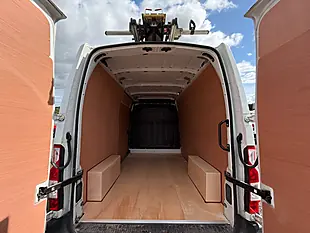 Used 2021 Renault Master 35 Business Panel Van White - Interior and Exterior details 13