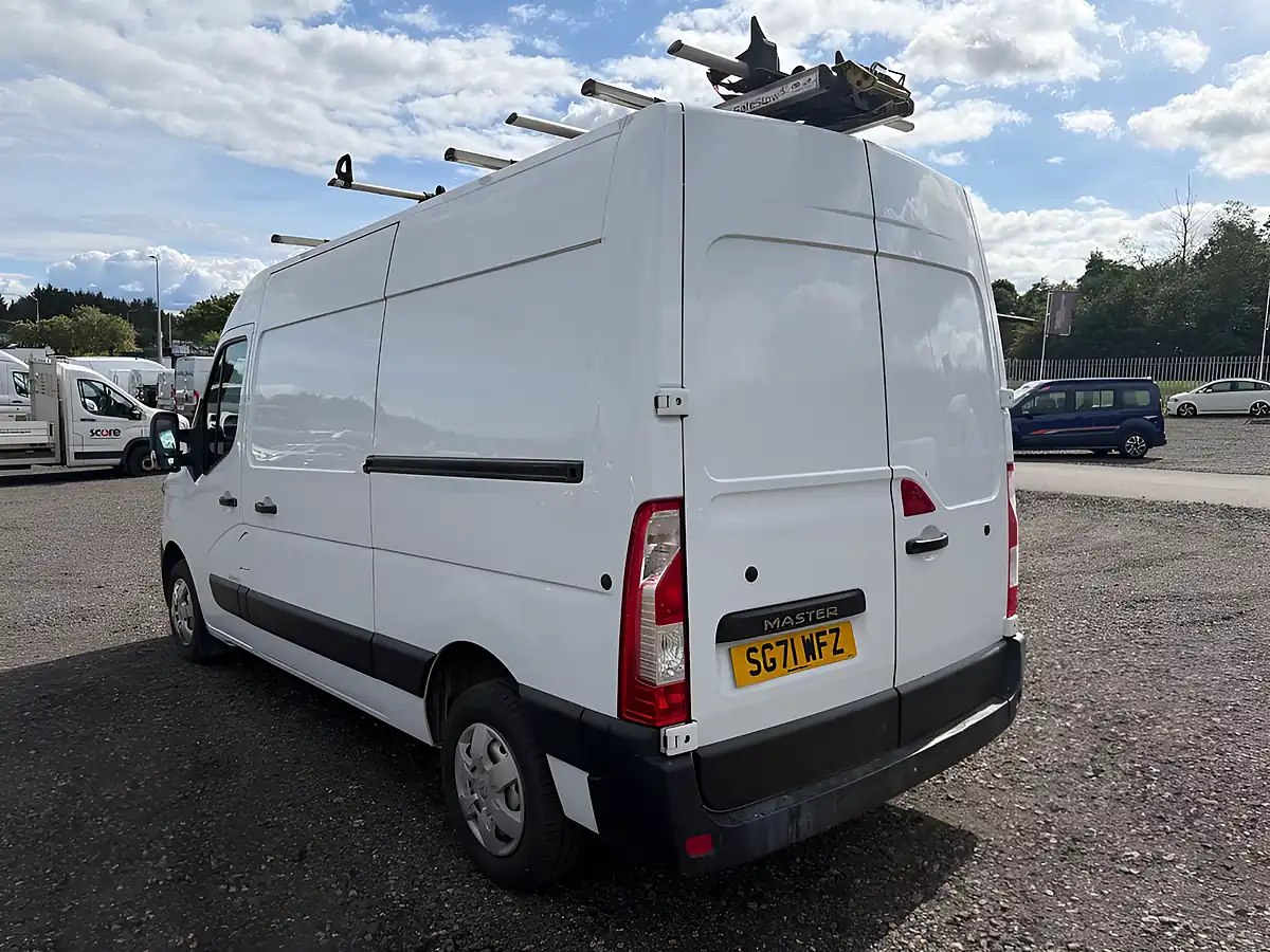 Used 2021 Renault Master 35 Business Panel Van White - Interior and Exterior details 5