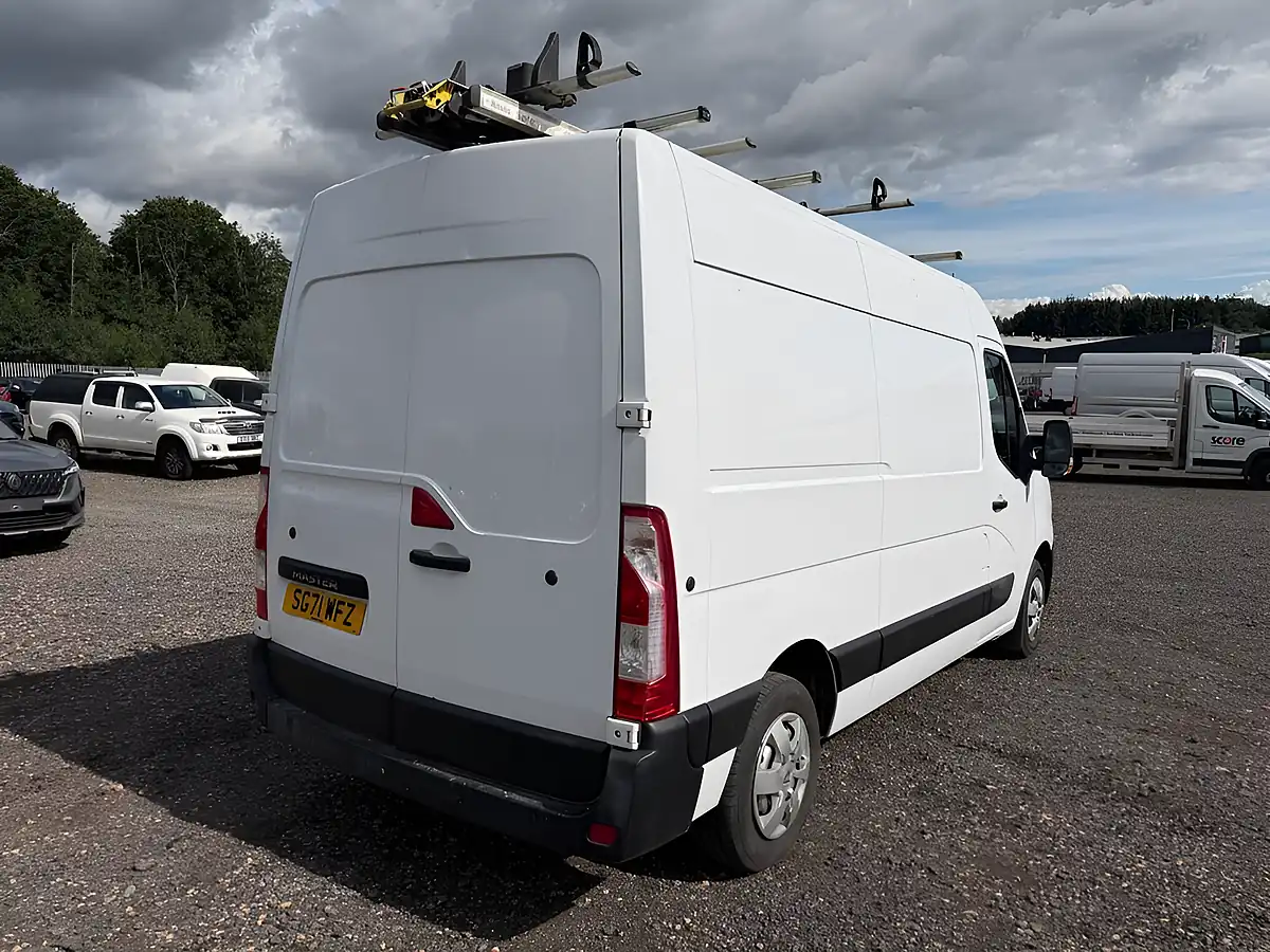 Used 2021 Renault Master 35 Business Panel Van White - Interior and Exterior details 7