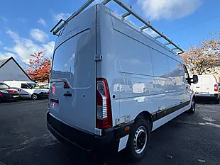 Used 2021 Renault Master 35 Business White - Interior and Exterior details 10