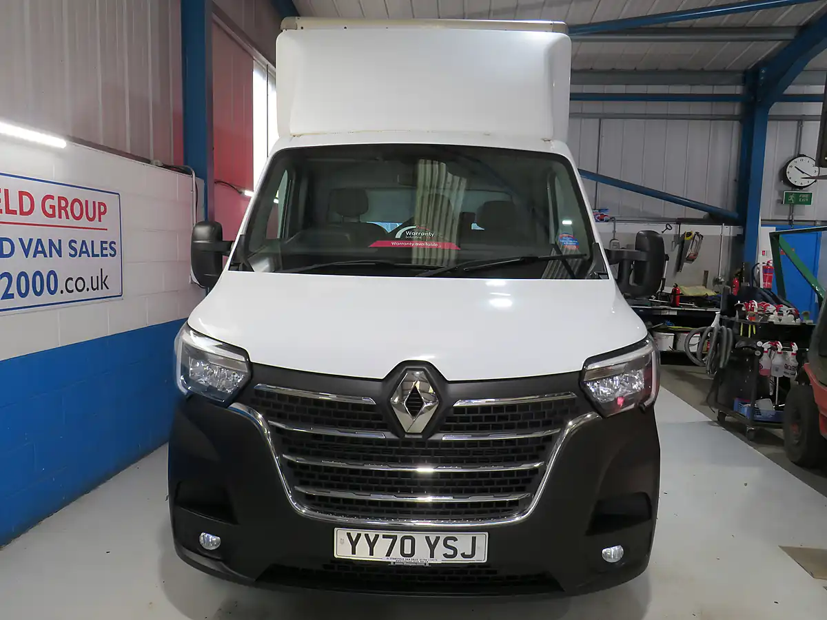 Used 2021 Renault Master 35 Luton Curtainsider White - Interior and Exterior details 2