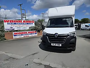 Used 2021 Renault Master 35 Lwb Low Loader Luton White - Interior and Exterior details 3