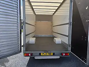 Used 2021 Renault Master 35 Lwb Low Loader Luton White - Interior and Exterior details 8
