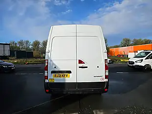 Used 2021 Renault Master Business Mineral White - Interior and Exterior details 7