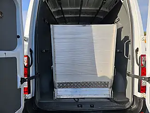 Used 2021 Renault Master Business Mineral White - Interior and Exterior details 9