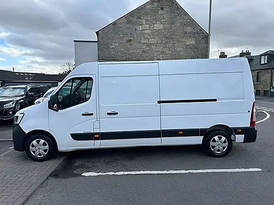 2021 Renault Master 2.3 dCi 35 Business+