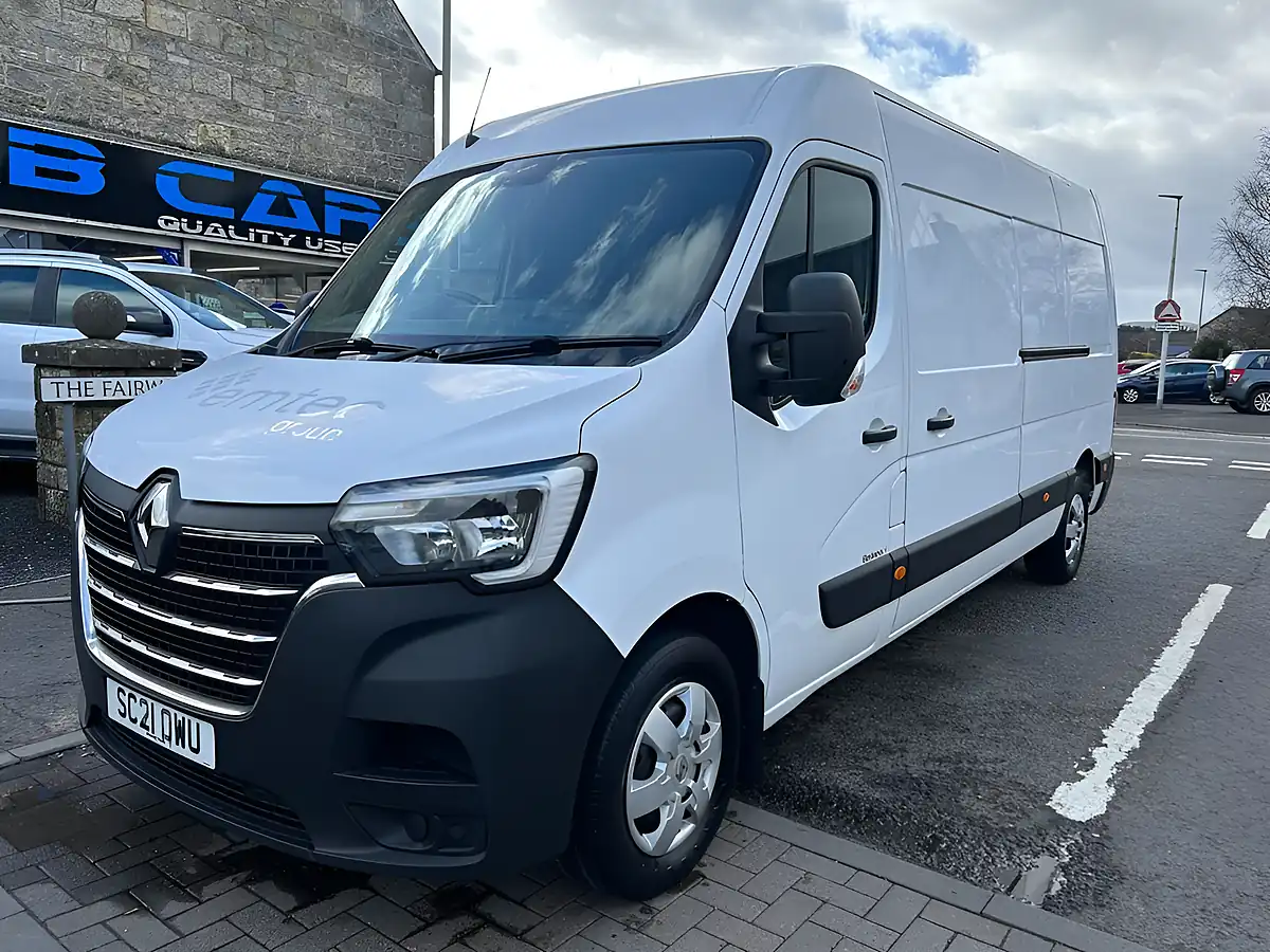 Used 2021 Renault Master Business+ White - Interior and Exterior details 3