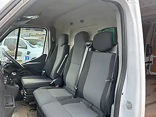 Used 2021 Renault Master Business+ White - Interior and Exterior details 7