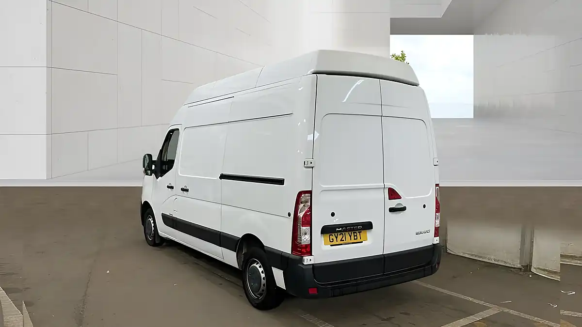 Used 2021 Renault Master Business White - Interior and Exterior details 3