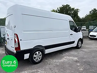 Used 2021 Renault Master Business+ White - Interior and Exterior details 4