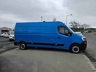 Used 2021 Renault Master LM35 B-Ness Energy Lwb Caribbean Blue - Interior and Exterior details 2