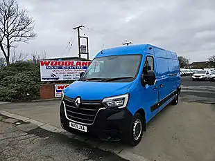 Used 2021 Renault Master LM35 B-Ness Energy Lwb Caribbean Blue - Interior and Exterior details 4