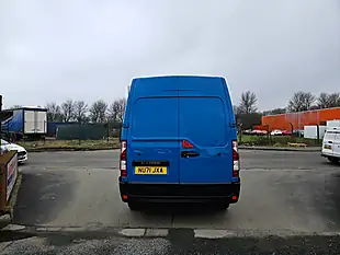 Used 2021 Renault Master LM35 B-Ness Energy Lwb Caribbean Blue - Interior and Exterior details 7