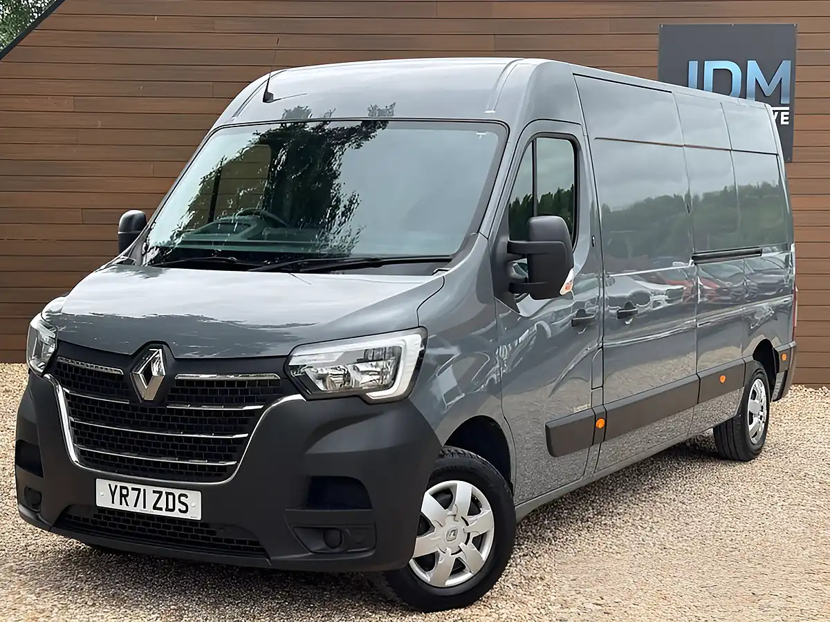 Used 2021 Renault Master LM35 Business+ Urban Grey - Interior and Exterior details 8