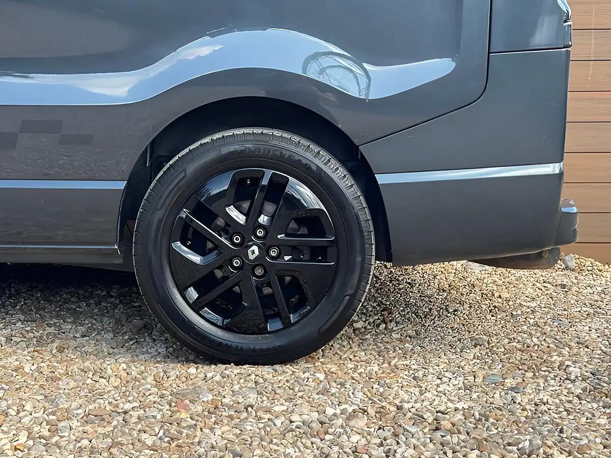 Used 2021 Renault Trafic Black Edition Slate Grey - Interior and Exterior details 12