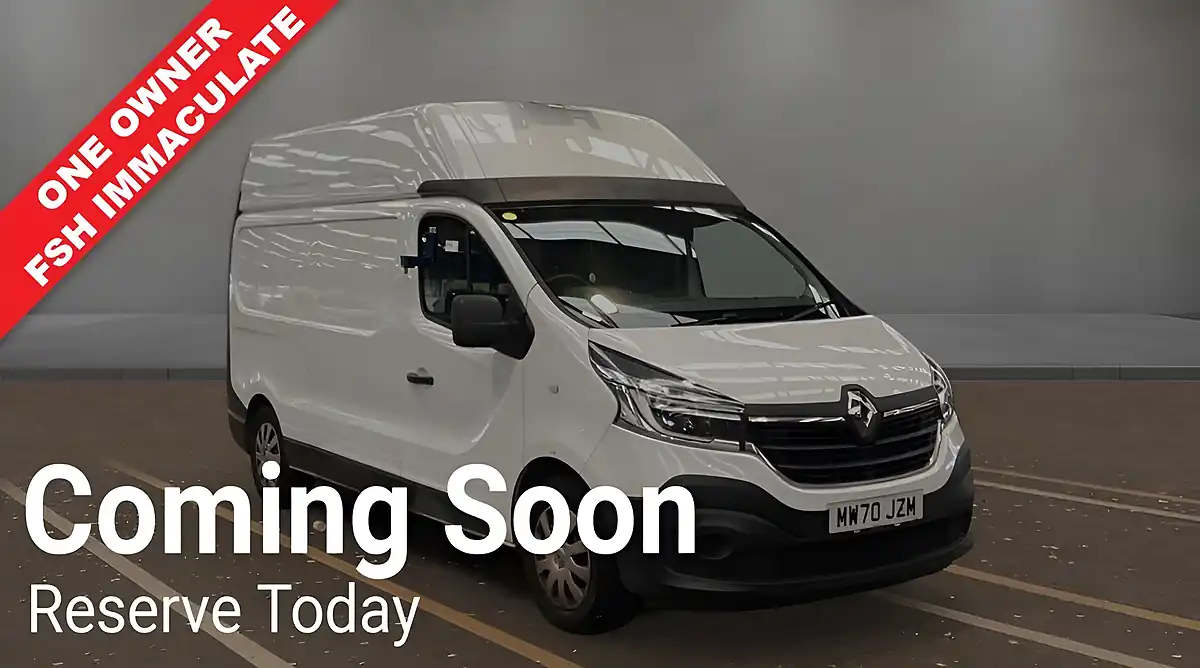 Used 2021 Renault Trafic Business+ White - Front View