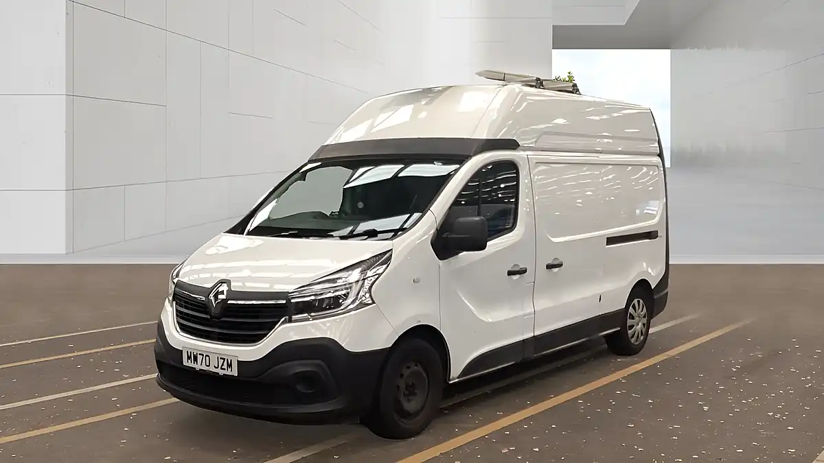 Used 2021 Renault Trafic Business+ White - Interior and Exterior details 2