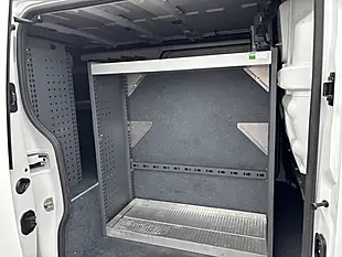 Used 2021 Renault Trafic Business+ White - Interior and Exterior details 13