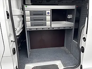 Used 2021 Renault Trafic Business+ White - Interior and Exterior details 16