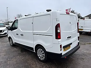 Used 2021 Renault Trafic Business+ White - Interior and Exterior details 5