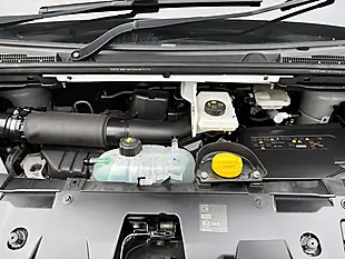 Used 2021 Renault Trafic Business White - Interior and Exterior details 20