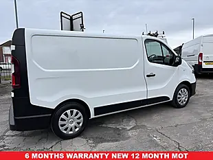 Used 2021 Renault Trafic Business White - Interior and Exterior details 3