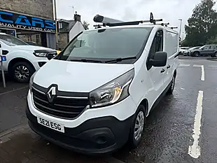 Used 2021 Renault Trafic Energy 28 Business White - Interior and Exterior details 2