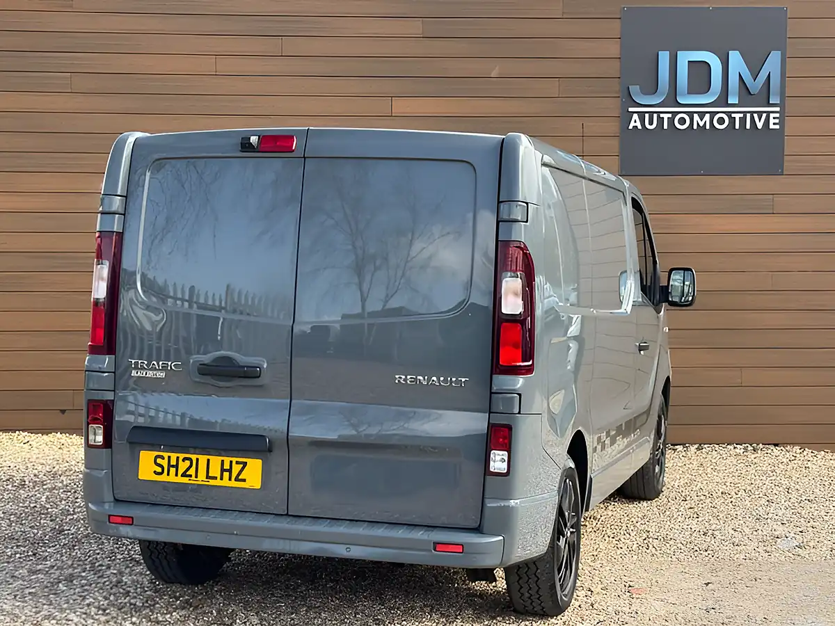 Used 2021 Renault Trafic SL28 Black Edition Urban Grey - Interior and Exterior details 3