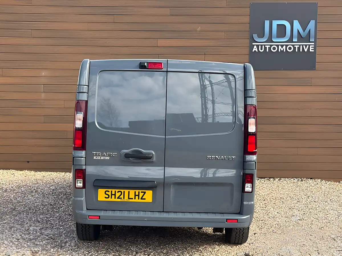 Used 2021 Renault Trafic SL28 Black Edition Urban Grey - Interior and Exterior details 4