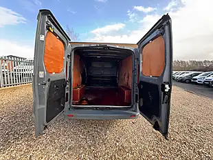 Used 2021 Renault Trafic SL28 Black Edition Urban Grey - Interior and Exterior details 5