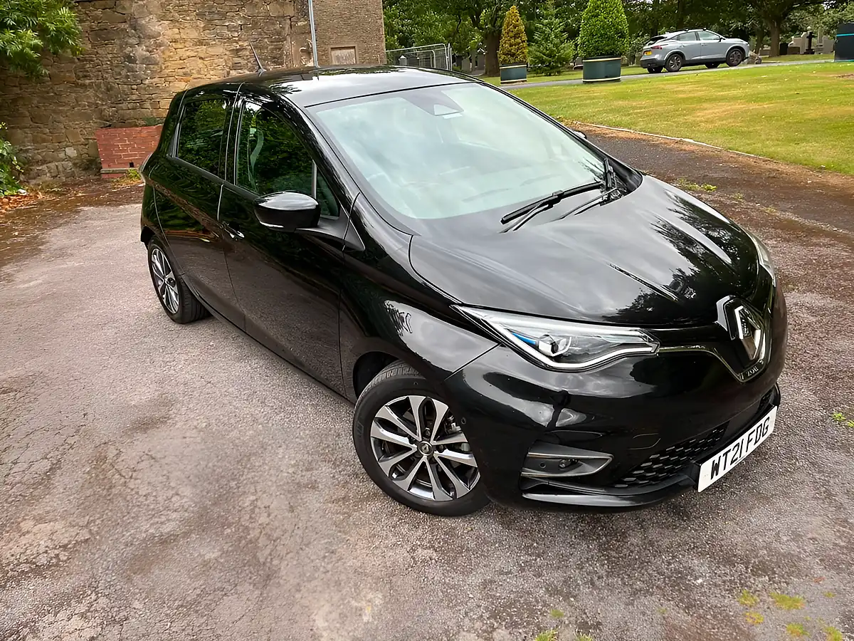 Used 2021 Renault Zoe GT Line Black - Interior and Exterior details 14